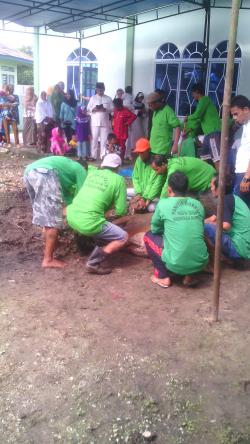 Dedi Putra Saksikan Penyembelihan Hewan Kurban