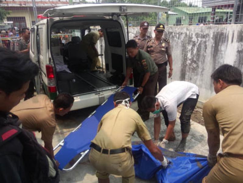 Dugaan Sementara, Korban Tersengat listrik Berkekuatan 10.000 Volt