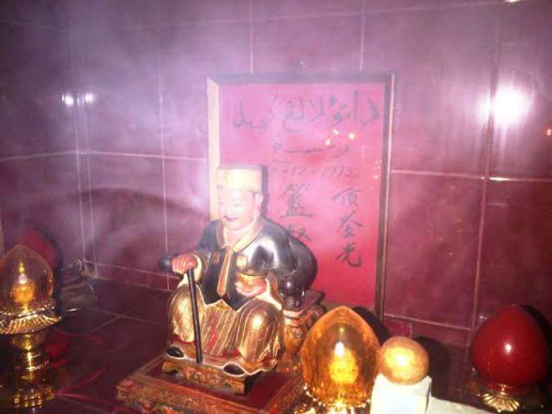 Vihara Qjoz Proses akulturasi budaya dari ajaran Kong Fu Tsu ke Islam