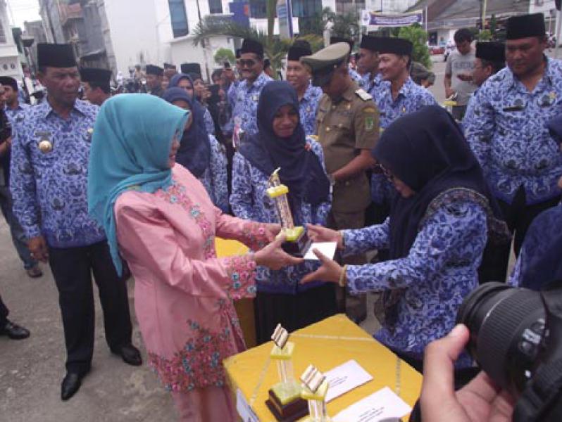 Bupati Rohil Apresiasi MTQ PNS dan Honorer