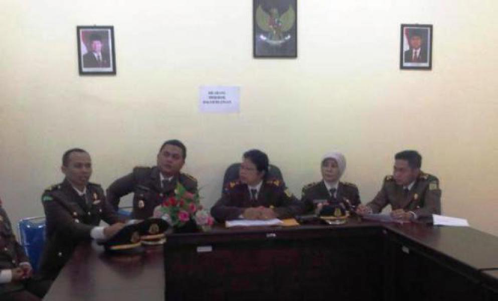 Jadi Tersangka, Mantan Kadishub Dumai Dicecar 20 Pertanyaan