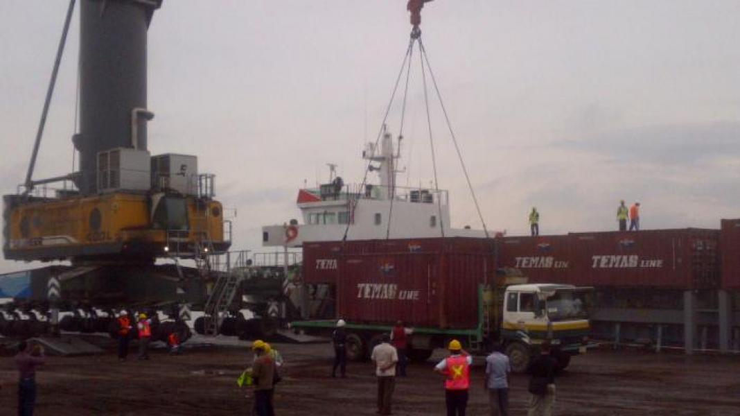KM Belikmas Mulus Merapat Perdana di Pelindo Dumai