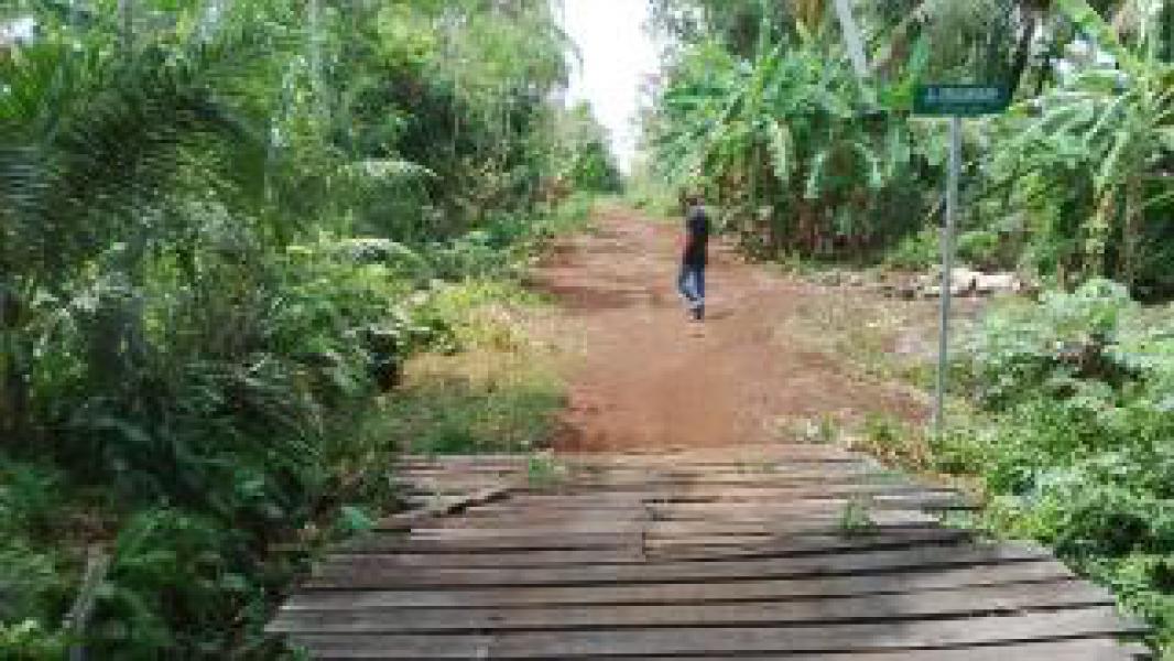 30 Tahun Jalan di Bengkalis Ini Tak Tersentuh Pembangunan 