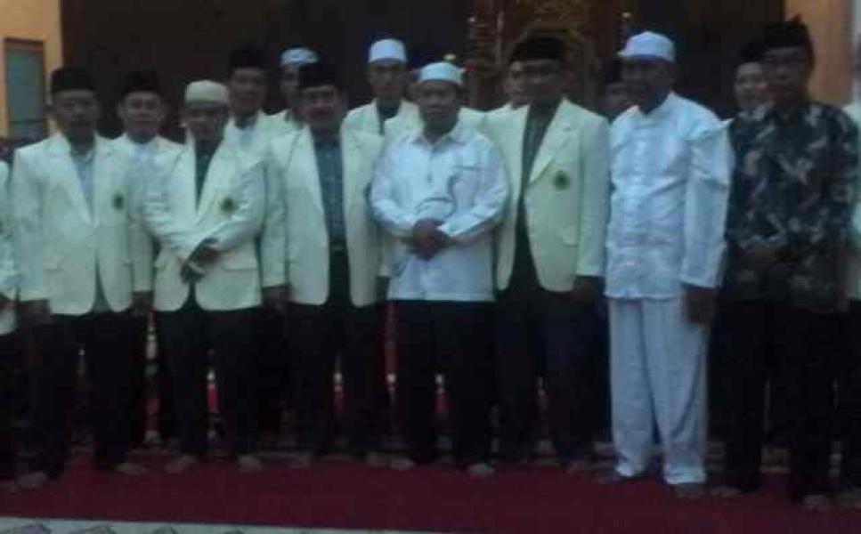 Bupati Hadiri Pelantikan Dewan MDI Kabupaten Meranti