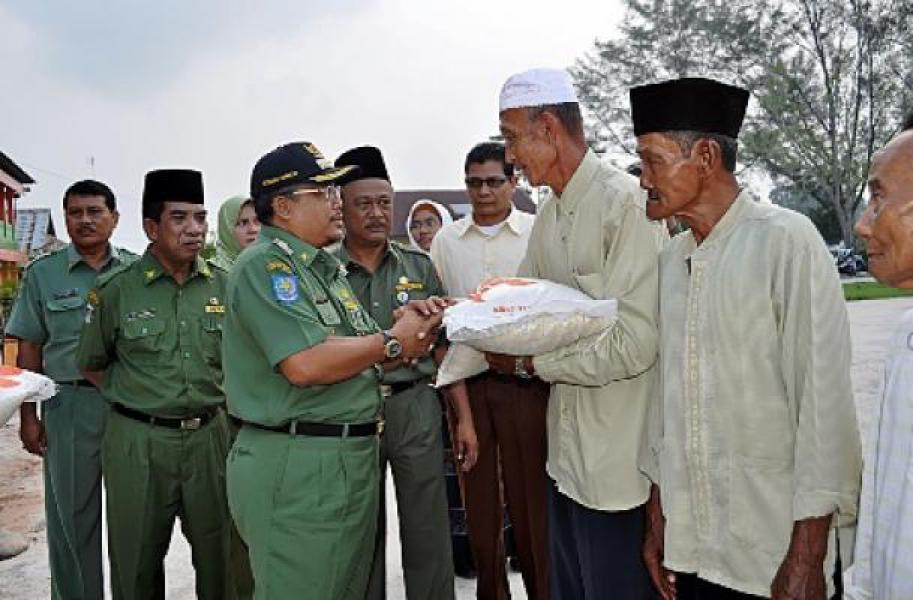 Data Penerima Raskin Sebanyak 9.423 RTS