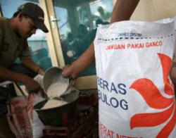  Penerima Raskin Masih Gunakan Data Lama