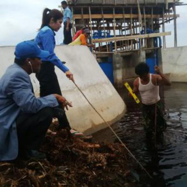 Air Baku Menyusut, PDAM Lakukan Pompanisasi Air Dari Kanal PT MAS ke Waduk 