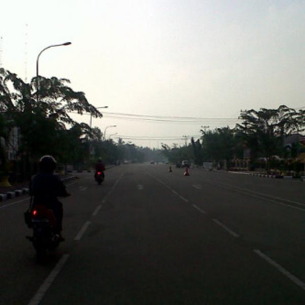 Pagi Ini, Kota Bengkalis Diselimuti Kabut Asap 