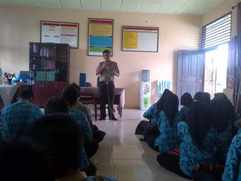 Polsek Bengkalis Sosialisasi Pencegahan Narkoba Di SMKN 2  