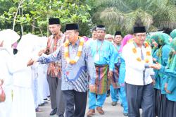 Hadiri Milad ke 2 MTsN Filial Mandau, Herliyan Disambut Hangat Siswa dan Masyarakat