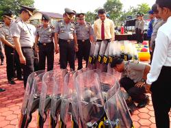 Polres Bengkalis Apel Kesiapan Alut dan Alsus Pengamanan Pilkada Serentak