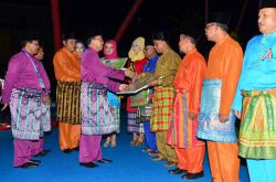 Delapan LPTQ Kecamatan Terima Bantuan Pembinaan Qari dan Qoriah