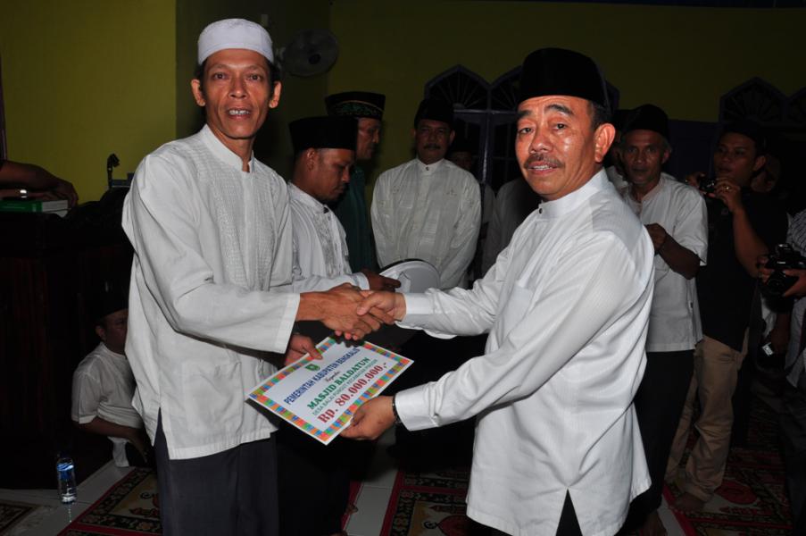 Safari Ramadhan di Pinggir, Herliyan Tinjau Pasar dan Shalat Berjamaah Dari Masjid ke Masjid