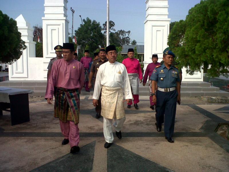 Sempena Hari Jadi Bengkalis ke 503, Pemkab Ziarah ke TMP 