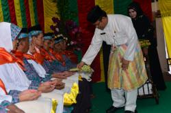 118 JCH Asal Kecamatan Bengkalis Dilepas Dengan Tepuk Tepung Tawar