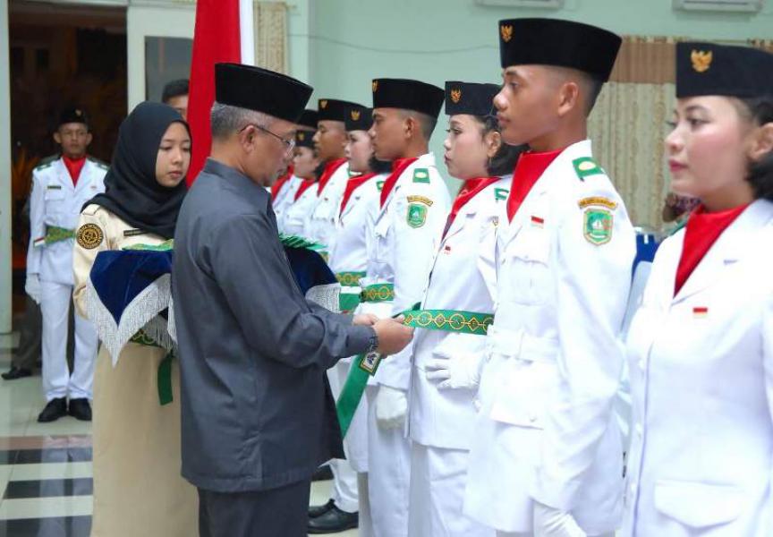 Paskibra Meranti Terdiri dari 30 Siswa Terbaik