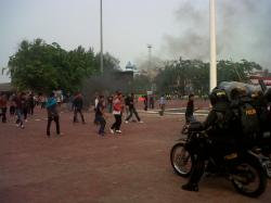 Polisi Tunjukkan 6 Adegan Pada Aksi Simulasi Pengamanan Pemilu 