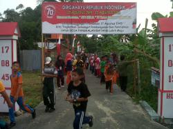 Ratusan Masyarakat Desa Pangkalan Batang Ikuti Jalan Santai HUT RI 