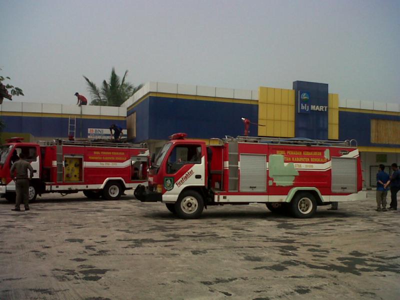 ATM BNI di Area APMS BLJ Terbakar 