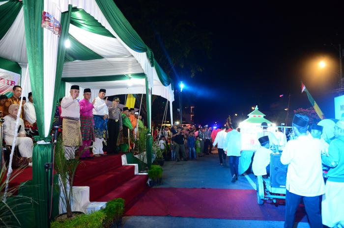 Dilepas Gubri, Pawai Takbir Idul Adha Di Meranti Berlangsung Meriah