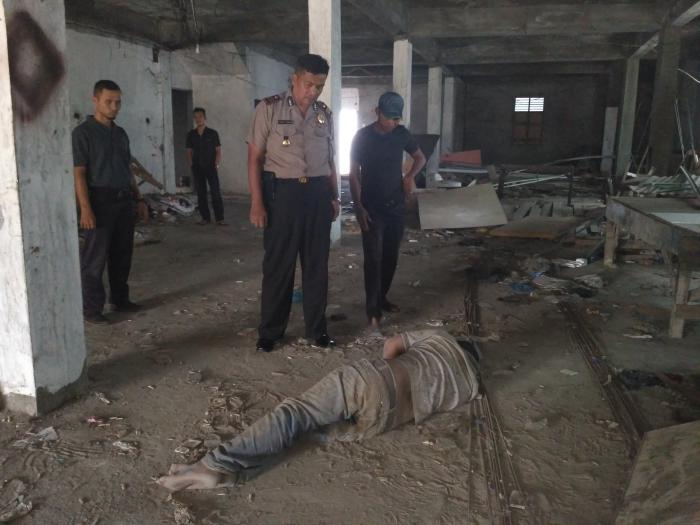 Tenggen dan Tergeletak di Marina Hotel, Satpam Diskes Bengkalis Kira Mayat