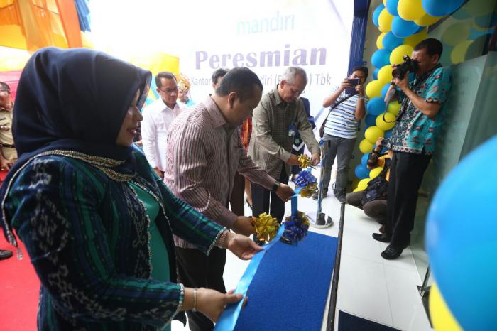 Bupati Irwan Resmikan Bank Mandiri Cabang Selatpanjang&nbsp;