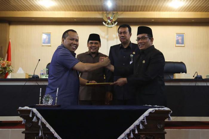 APBD-P Kabupaten Meranti 2016 Disahkan Sebesar 1.2 T