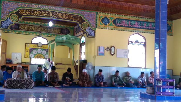 Maulid Nabi Muhammad, Wabup H. Said Hasyim Gelar Bersama Warga Desa Dedap Kecamatan Tasik Putri Puyu