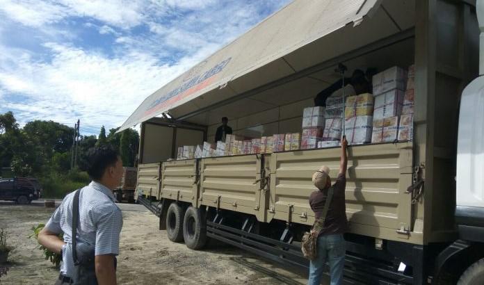 985 Kotak Miras Asal Malaysia Menggunakan Truk Kontainer Diamankan Polisi Dumai