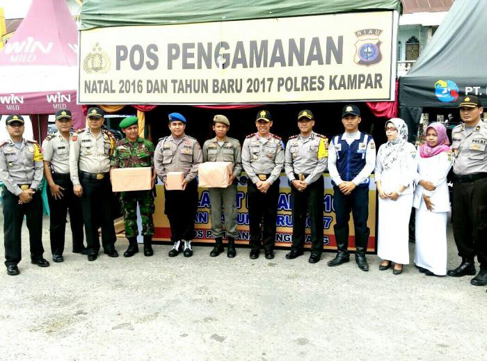Kapolda Riau Tinjau Pospam Ops Lilin Siak 2016 di Kabupaten Kampar