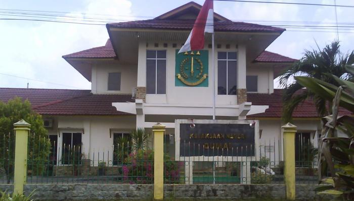 Kejari Dumai Eksekusi 3 PNS Pemko Dumai