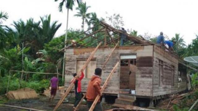 Sumringah Nenek Janda 80 Tahun di Bengkalis Dapati Rumahnya di Rehap