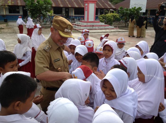 Apel di SDN 017 Alah Air, Wabup Said Hasyim Ajak Siswa Belajar Dengan Rajin dan Disiplin
