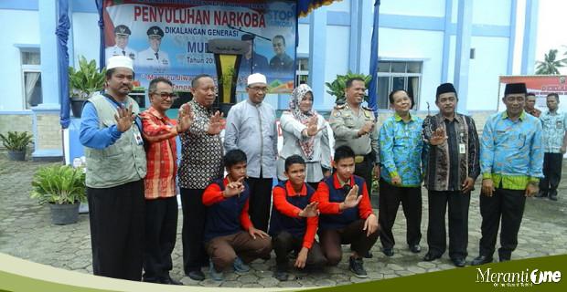 Ratusan Peserta Antusias Ikuti Penyuluhan Narkoba Yang Ditaja Kesra Meranti