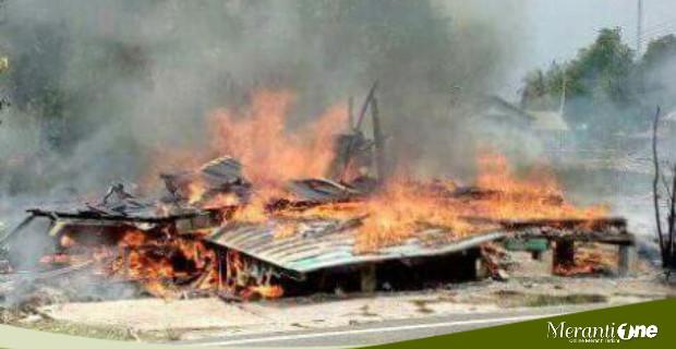 Satu Unit Rumah Papan di Selatpanjang Ludes Terbakar