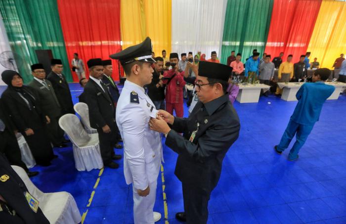 Lantik 177 Pejabat Eselon III dan IV, Ini Pesan Sekda Meranti