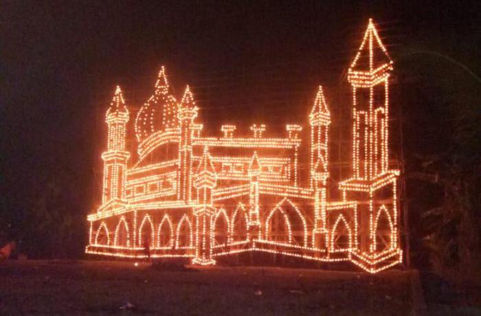 Desa Pangkalan Batang Barat Lestarikan Budaya Lampu Colok Malam Tujuh Likur 