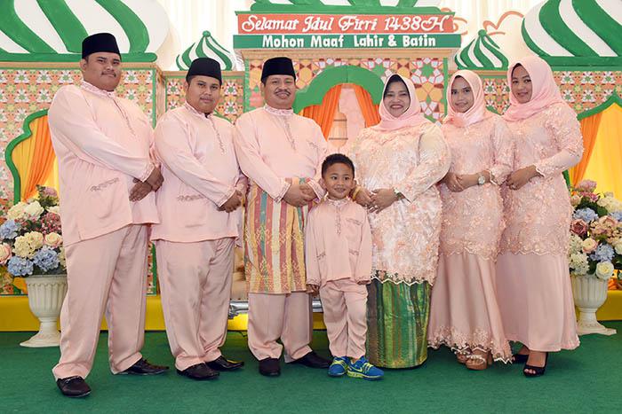 Rayakan Lebaran 2018, Bupati Amril Gelar Open House di Wisma Sri Mahkota