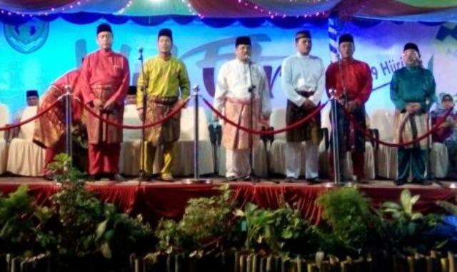 Bupati Amril Resmi Lepas Pawai Takbir di Lapangan Tugu Bengkalis