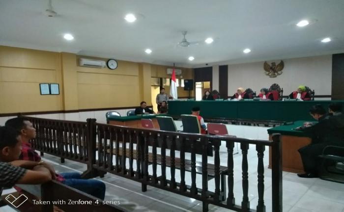 Coblos dua Kali, Ketua KPPS di Kampar Divonis 2 Tahun