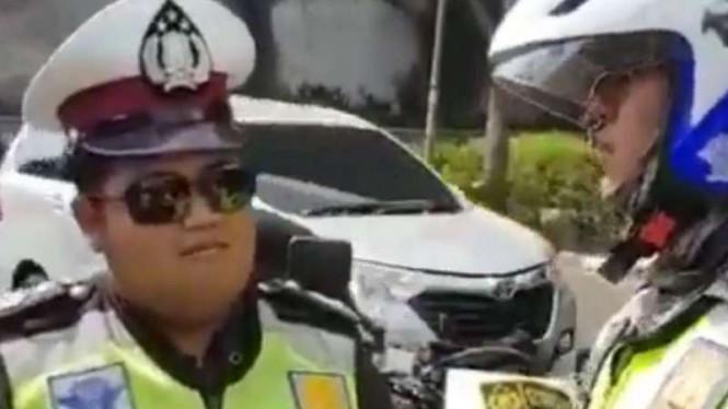 Ada-ada Saja.. Polisi Gadungan Ini Terkuat Karena Perutnya Buncit