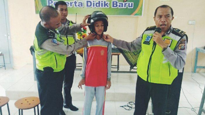 SatLantas Inhil Gelar Police Goes To School 