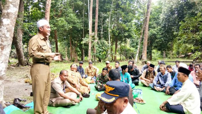 Wabup Said Hasyim Pesta Makan Durian Bersama Warga Bungur Rangsang