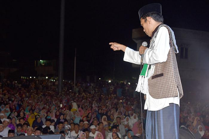 Wah.. Pemkab Sajikan Tausyah Ustadz Somad di Hari Jadi Bengkalis ke 502