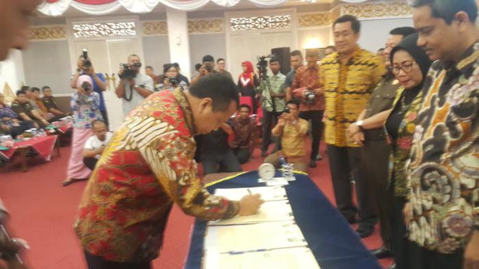Bupati Rakor Pengawasan Daerah 2018 di Pekanbaru