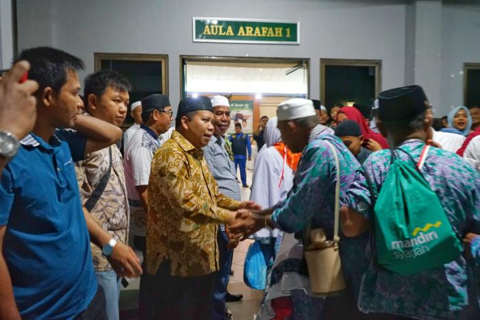 81 Jamaah Haji Meranti Tiba di Tanah Air Dengan Selamat