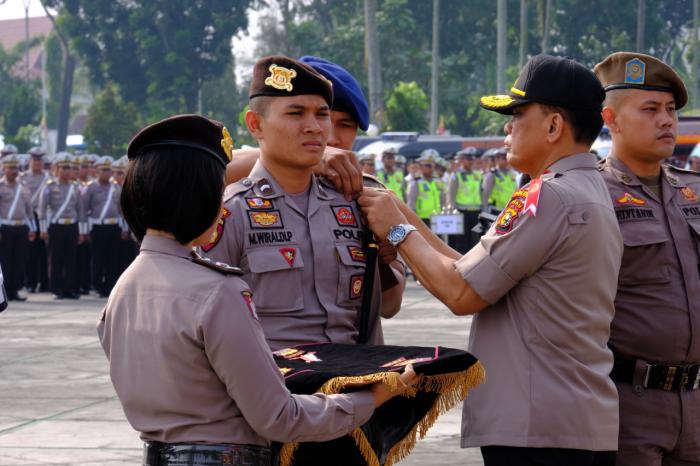 Kapolda Riau Pimpin Apel Gelar Pasukan Mantap Brata Muara Takus 2019