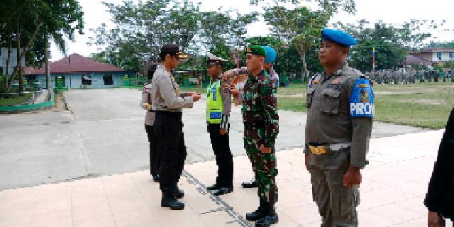 Polres Kampar Laksanakan Apel Gelar Pasukan Ops Mantap Brata Muara Takus 2018