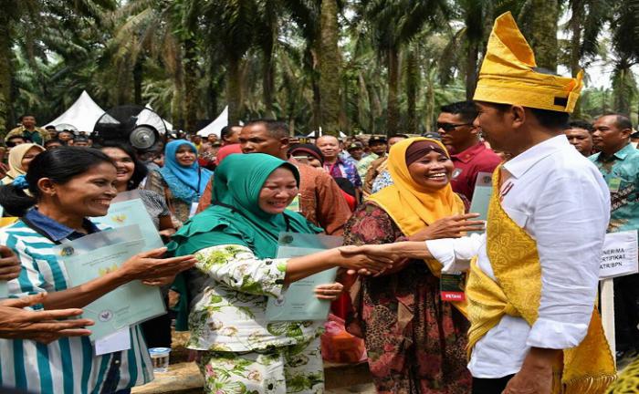 Dukung Jokowi, Gerindra Akan Pecat Bupati Rohul, Sukiman