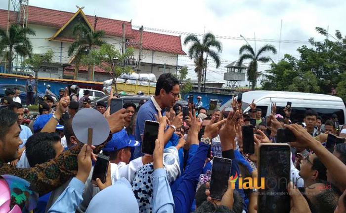 Disambut Permak Bodi, Sandiaga Uno: Saya Putra Riau, Lahir di Rumbai, Dakek Siko